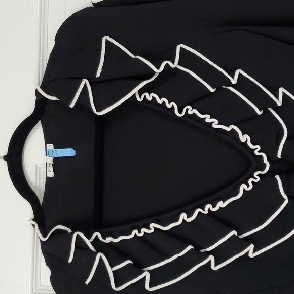 Knit Ruffle Knit top - Picture 4 of 4